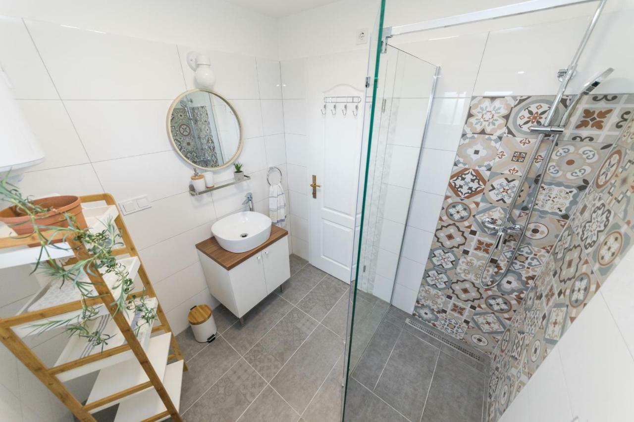 Apartmani Zara Zaton  Exteriör bild